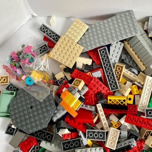 Large LEGO Brick Lot 3 lb, 4 oz Assorted Building Blocks Legos Vintage - Picture 3 of 10